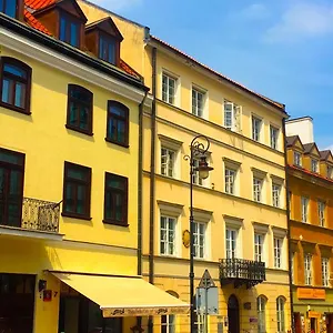 Oki Doki Old Town Отель типа 